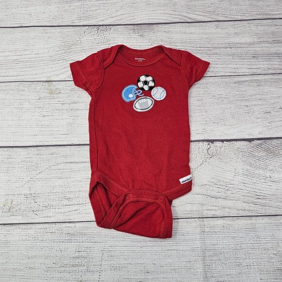Gerber Hand Embroidered Sports Baby Boy Bodysuit Size 3-6 months - Picture 3 of 4